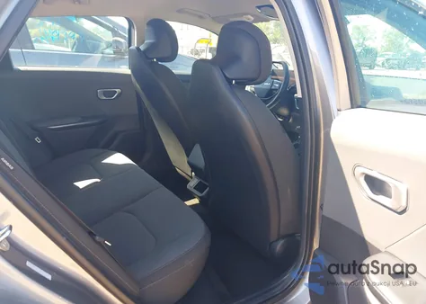 2025 Kia K4 Lxs из США, поврежденный, VIN 3KPFT4DE1SE091773